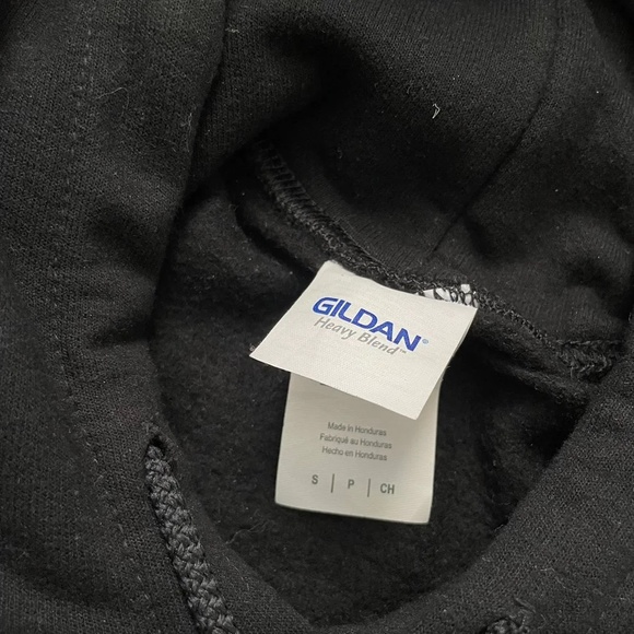 Black Wavy Font Graphic Hoodie - Picture 6 of 9